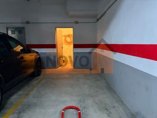 Autoparkplatz  Pintor segrelles