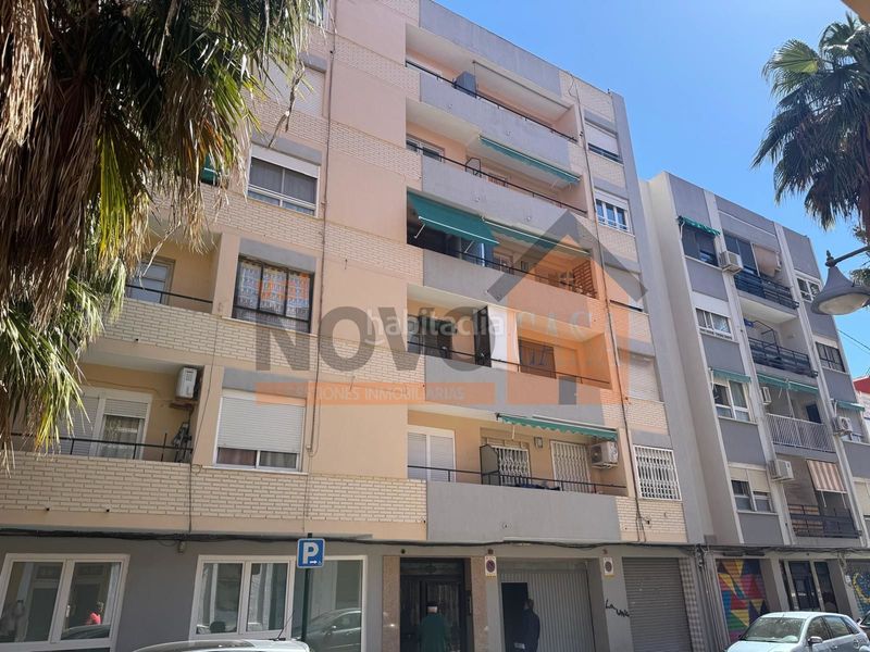 Foto f8aa406a-dc59-449a-8cb5-c49d03ef0798. Pis a Natzaret Valencia