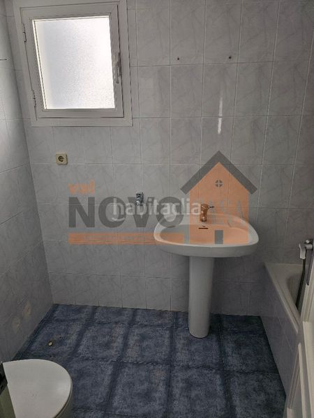 Foto ca98bfd2-aef6-46e5-8582-e0d3b41c4b91. Pis a Alaquàs