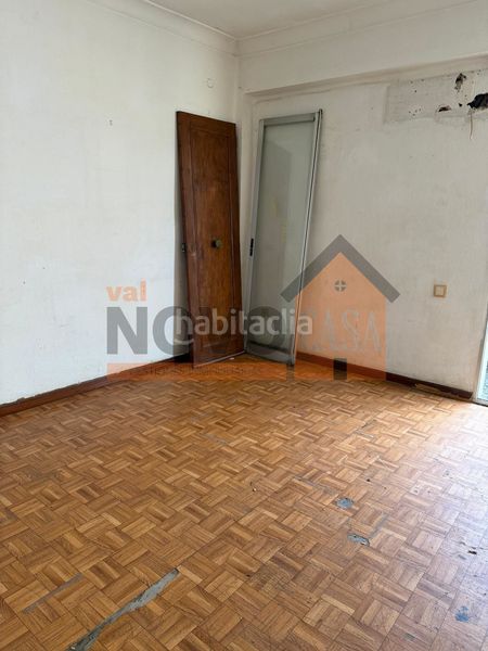 Foto a2a49ed5-fe3e-4276-8979-338e630a0bd4. Pis a Ayuntamiento - El Salvador Godella