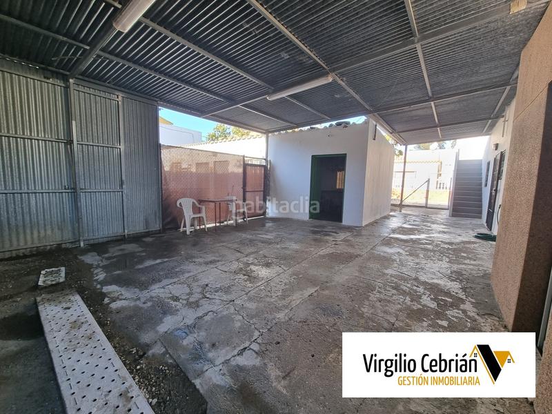 Foto 20b82585-c045-417c-91d8-e30b6b02147c. Casa amb aparcament a Avenida de Rota Chipiona