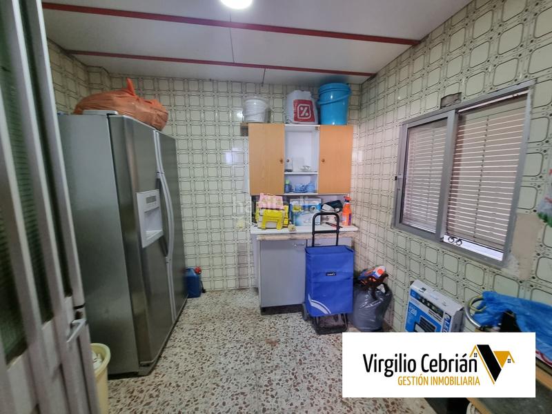 Foto 5725692b-01d6-491b-8a46-5c33ee40ef40. Casa amb aparcament a Avenida de Rota Chipiona