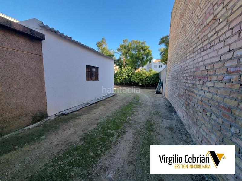 Foto c5d85255-2379-4ee0-a8f9-23ff93e3dffc. Casa amb aparcament a Avenida de Rota Chipiona