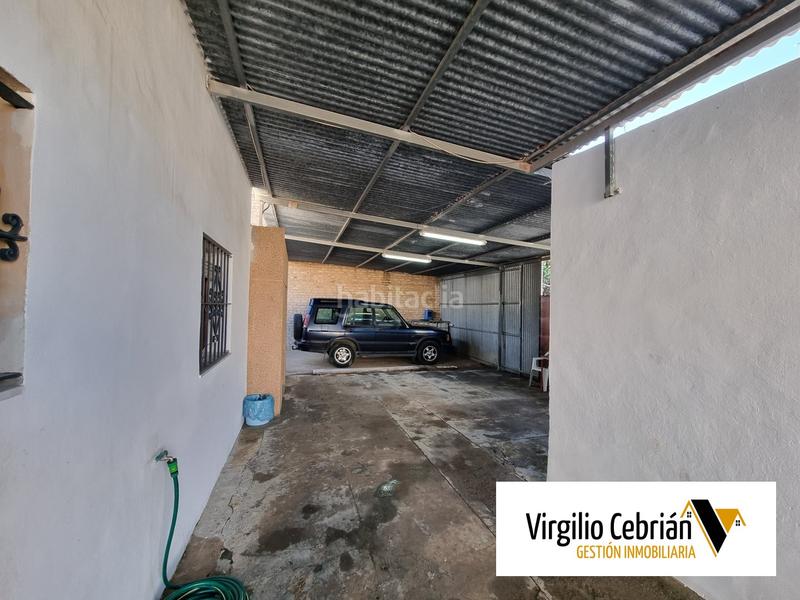 Foto e6e3425b-cd01-4fdf-acdd-f32dbae2b881. Casa amb aparcament a Avenida de Rota Chipiona