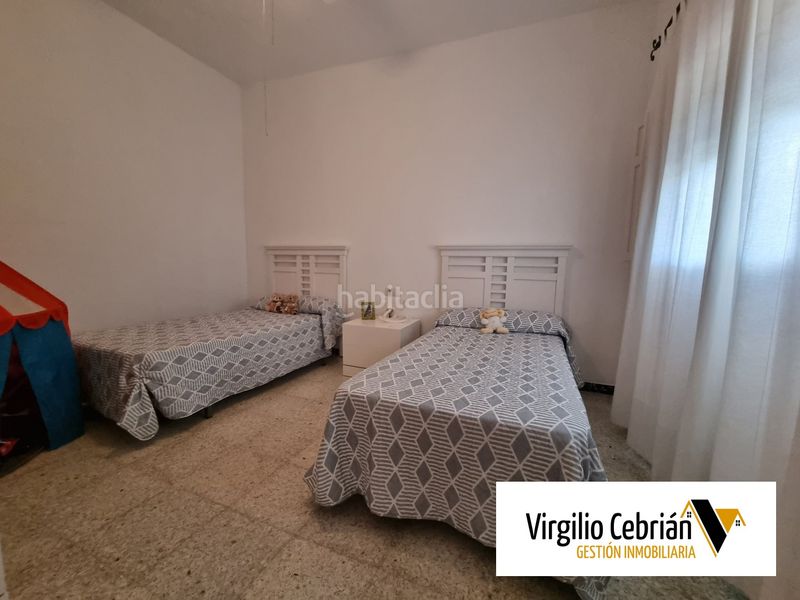 Foto ad569270-bd4f-44c1-8732-c55c39f0c9cf. Casa amb aparcament a Avenida de Rota Chipiona