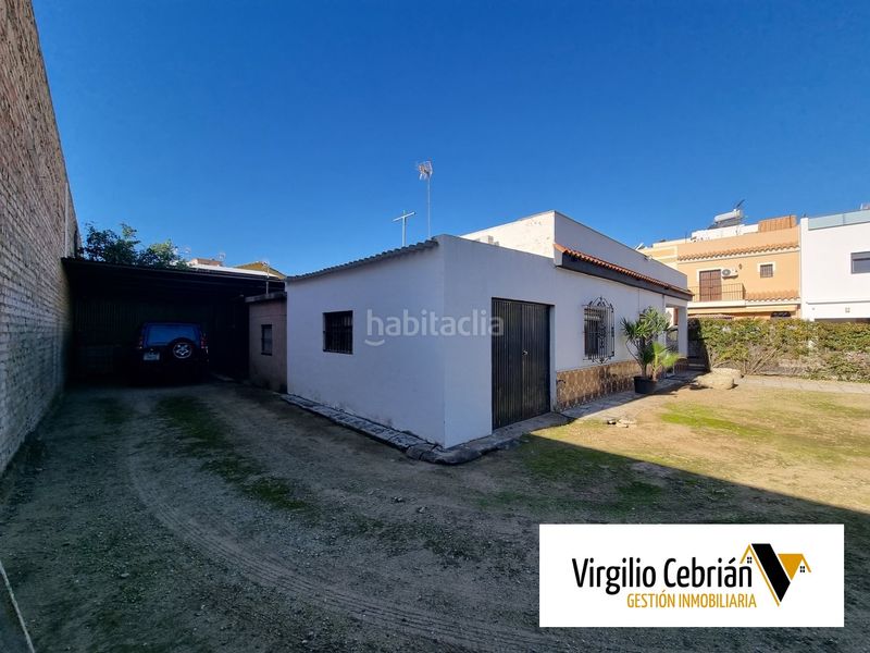 Foto d02bb6ec-bcb6-428f-a654-029fa4b7c936. Casa amb aparcament a Avenida de Rota Chipiona