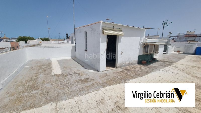 Foto 50835f1a-09bc-40e5-b84d-511c2fab5538. Pis a Centro Chipiona