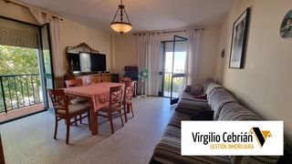 Appartement à Centro. Magnífica vivienda situada en segunda planta con ascensor, muy a