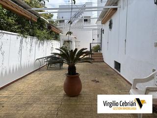 Xalet a Puerto Deportivo. Vc 1144, casa independiente zona puerto deportivo garaje , ampli