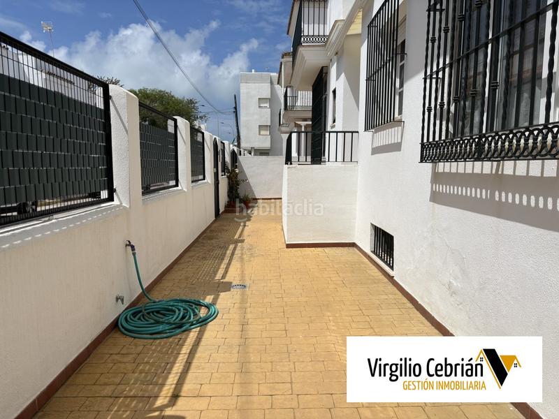 Foto f118d064-c98c-4cf8-b8e3-275faf8e0e45. Xalet a Puerto Deportivo Chipiona