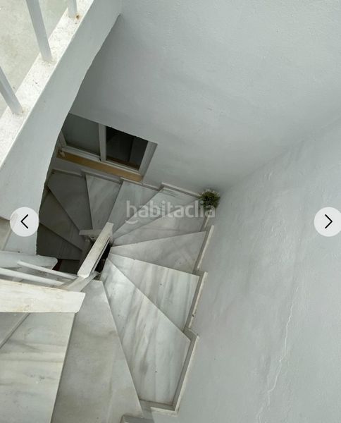 Foto facb50c1-e6ef-4d8e-904a-075aa8f57b65. Edificio  zona ayuntamientocatedral en El Pópulo - Santa María Cádiz