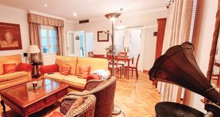 Pis a Centro Histórico. Fabulosa vivienda en finca señorial de cádiz, en zona plaza mina