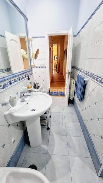 Foto 7b1e05a5-8549-4f53-9479-3048b1f2c449. Flat with heating in Centro Histórico Cádiz