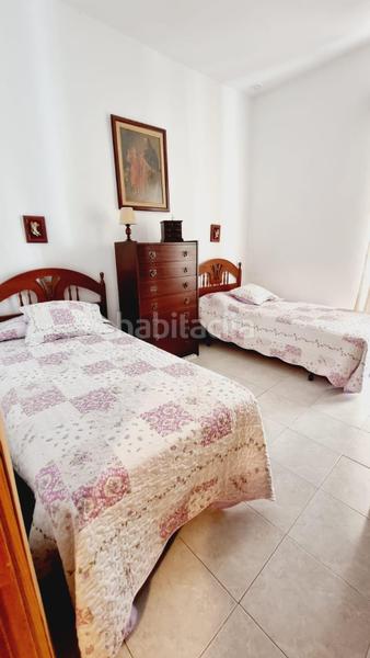 Foto b479bac6-c063-4ad0-b0a3-25274f2831e6. A tre livelli in Centro Histórico Cádiz