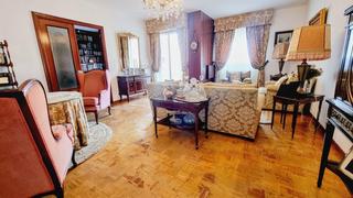 Pis en Asdrbal - Baha Blanca. Amplio piso con terraza en zona san felipe neri