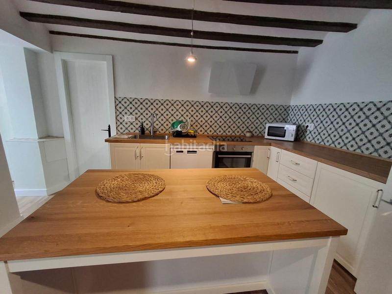 Foto 19d9d6dc-be96-4dea-aa3d-bfdd1ec46944. Piso  zona plaza san agustin san francisco en Cádiz