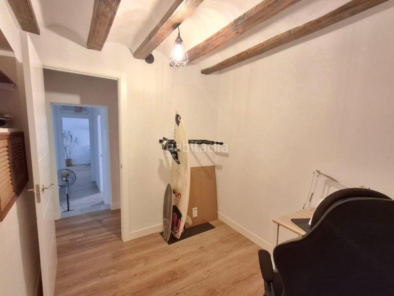 Foto 37d987ea-0363-4a30-8dd4-e7da9f45030c. Piso  zona plaza san agustin san francisco en Cádiz