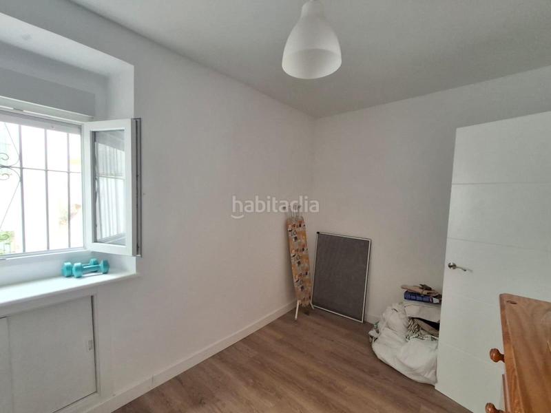 Foto 9d30584d-ecfb-4b4a-8957-735a54603431. Piso  zona plaza san agustin san francisco en Cádiz