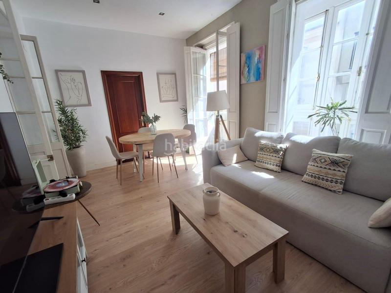 Foto 1469c6c0-7fa1-47dd-b1f0-dcea8e21bfd2. Appartamento in Alameda - Mentidero - Teatro Falla Cádiz