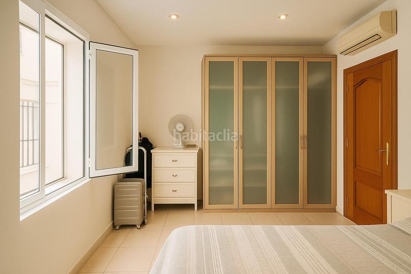 Foto f130bc1c-6262-4493-8a1c-4c04f2dc66ed. Flat in La Caleta - La Viña Cádiz