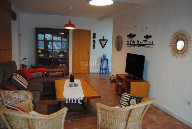 Foto 0bcb40dc-4297-4a55-8b59-1541ea355ff5. Xalet amb aparcament piscina a Núcleo urbano Chiclana de la Frontera