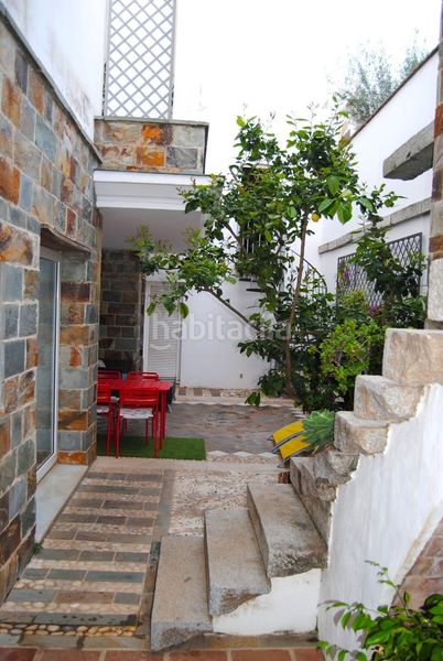 Foto c5f06cf5-77eb-4c3b-94ca-1e59bcf1bd31. Xalet amb aparcament piscina a Núcleo urbano Chiclana de la Frontera