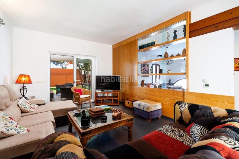 Foto cedcf253-bfdd-4535-880e-0d1862e79391. Xalet amb aparcament piscina a Núcleo urbano Chiclana de la Frontera