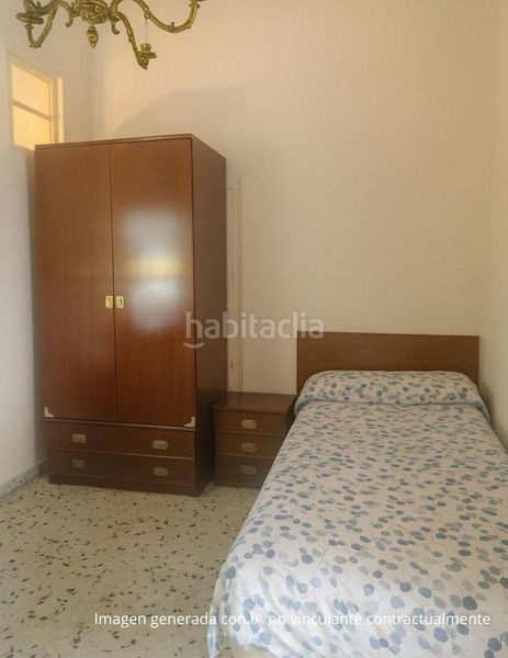 Foto efeca5af-d1e0-421a-be0a-f9d2c6818608. Pis a Centro Histórico Cádiz
