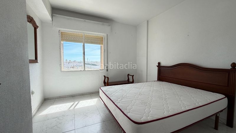 Foto 235f5788-5137-4428-a35b-b332e2e5c268. Pis a La Caleta - La Viña Cádiz