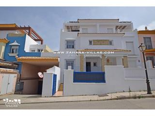 Semi detached house  Atarjea. Casa adosada con encanto en zahara de los atunes a escasos metro