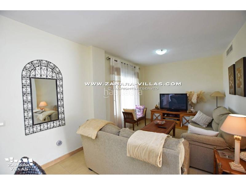 Foto 162bd5f4-54bd-40bb-bc69-6dcef878701f. Casa adossada amb calefacció aparcament a Zahara Pueblo Zahara de los Atunes
