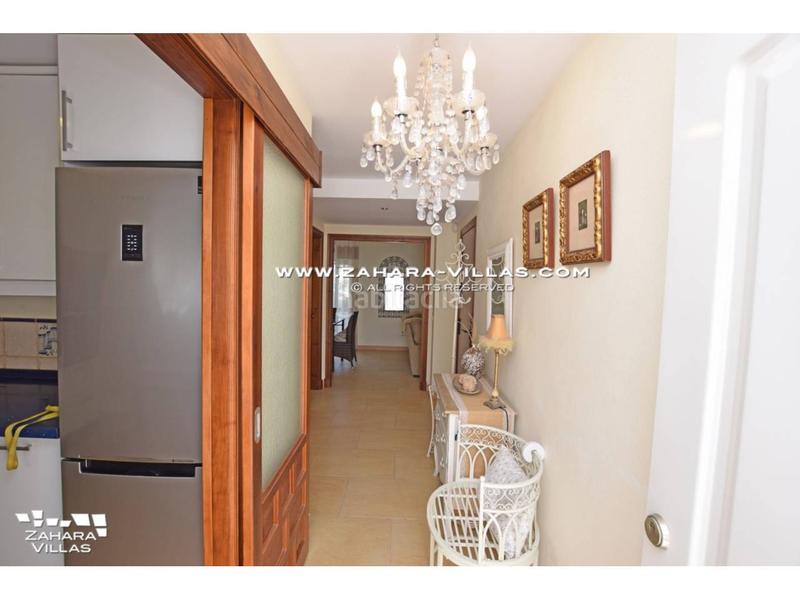 Foto 86b19504-5c5d-45bb-a1c3-adc5d5fa02d7. Casa adossada amb calefacció aparcament a Zahara Pueblo Zahara de los Atunes