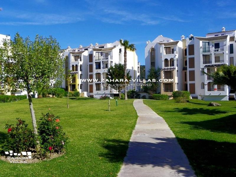 Foto b4ffd3af-1e33-4831-b710-4b990016ae4a. Appartement avec chauffage parking piscine dans Atlanterra Zahara de los Atunes