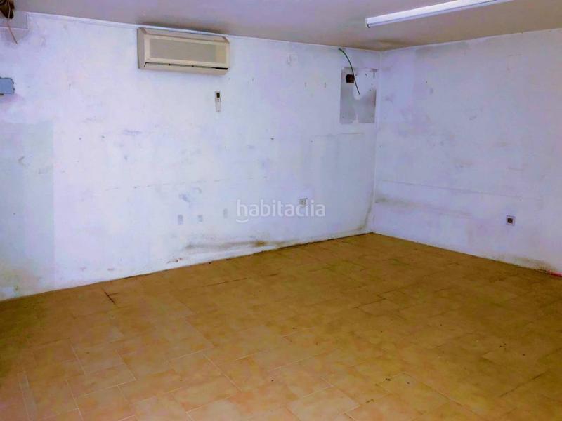 Foto 1e8a7f84-e9e7-4184-baed-0644bee404ce. Local comercial en jose vidal canet 18 local en venta en Carcaixent