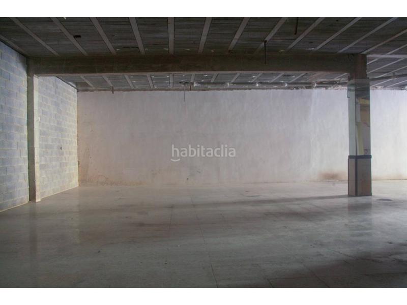 Foto d12daa06-dab0-4e0c-ac74-f1880df0b9c0. Local comercial en jose vidal canet 18 local en venta en Carcaixent