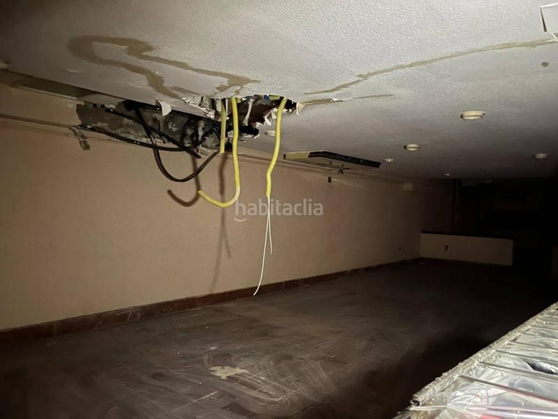 Foto 59a3495c-7b7e-44ca-89f0-dae1545cdeb2. Local comercial local en venta en Casas Verdes - Ermita Godella