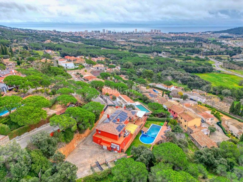 Foto f642ac08-3753-4ddb-82bd-887aa78d765e. Casa amb aparcament piscina a Urbanitzacions Platja d´Aro