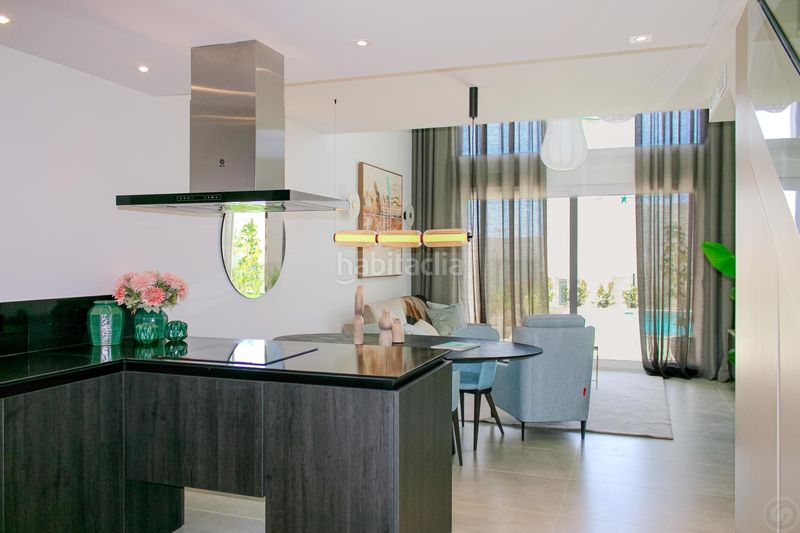 Foto 5f81cc42-3cc2-49aa-b850-a8b452e8109e. Casa adossada amb aparcament piscina a Algorfa