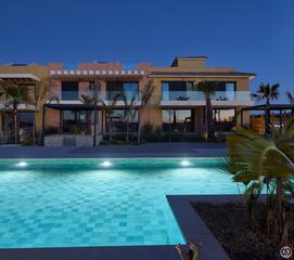 Casa adossada a Desert Spring Golf. Vivienda dúplex de lujo en desert springs con 2 dormitorios, sol