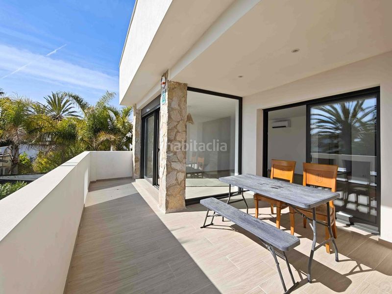 Foto c5fce51a-5a60-4316-8d80-bbf9b06afe87. Dúplex amb calefacció aparcament a Muga - Gran Reserva - Badia Empuriabrava