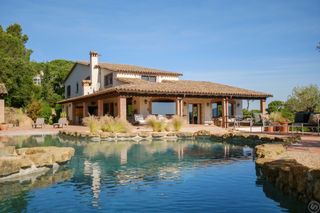 Haus in Golf Costa Brava. Villa de alto standing con vistas panorámicas en golf costa brav