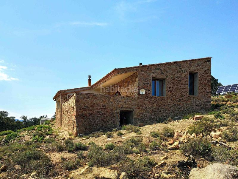 Foto 1c86c0f8-6253-4427-9ade-855745ddea1f. Country house with heating parking in Jonquera (La)
