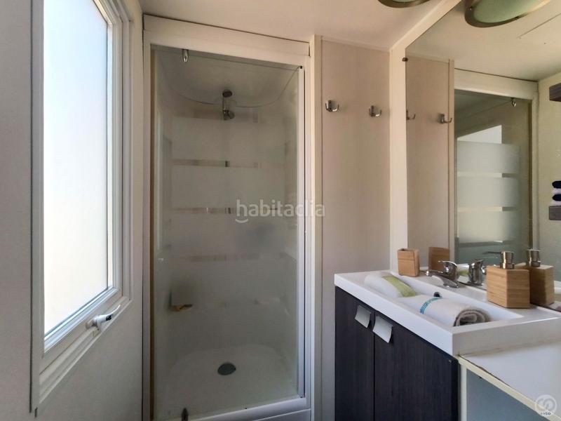 Foto 7f5098c2-3d27-4ef3-928d-742e7032a2d6. Casa la casa de piedra llena de encanto con una vista impresionante de la cordillera de los pirineos así como una vista al mar desde la en Jonquera (La)