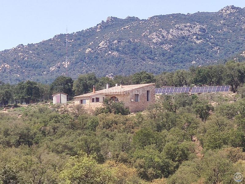 Foto 9f0ec137-8cec-4016-aaff-18ede62db581. Casa la casa de piedra llena de encanto con una vista impresionante de la cordillera de los pirineos así como una vista al mar desde la en Jonquera (La)