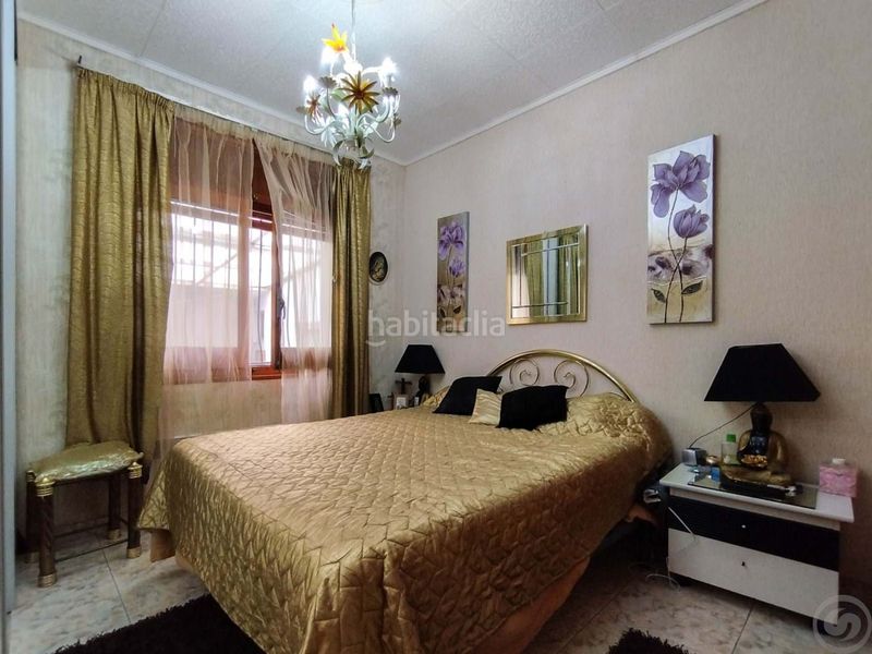 Foto 0fe5b5bd-c901-4307-aecc-563fffaff6f6. Casa amb calefacció aparcament piscina a Peni Empuriabrava