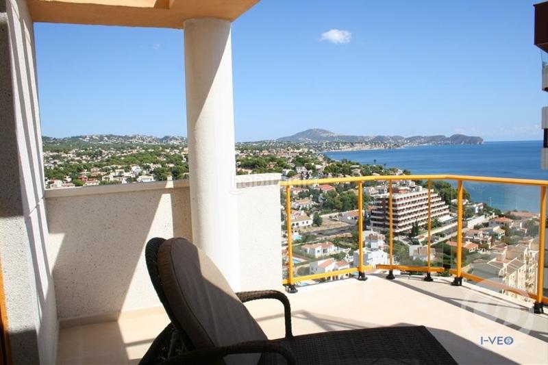 Foto 0cee0a56-a0f3-4ffa-8551-9d37bd79d427. Duplex avec parking piscine dans Zona Levante - Playa Fossa Calp