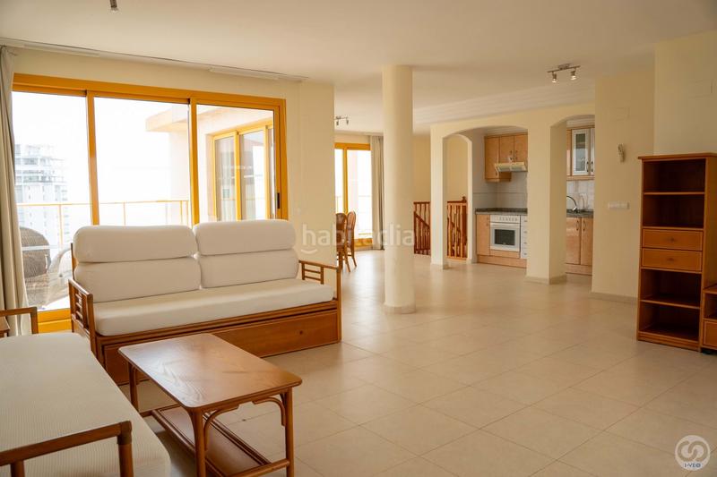 Foto 9a23ffd1-79ee-4e98-ab6b-c507e4bebba1. Duplex avec parking piscine dans Zona Levante - Playa Fossa Calp