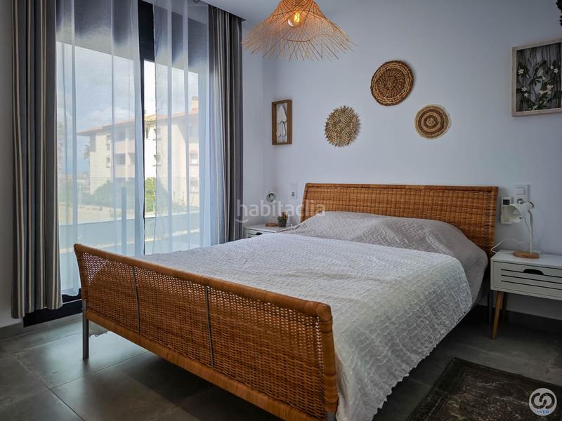 Foto 63323b15-4994-4824-a994-3c09927b2ce7. Casa adossada amb calefacció aparcament piscina a Empuriabrava