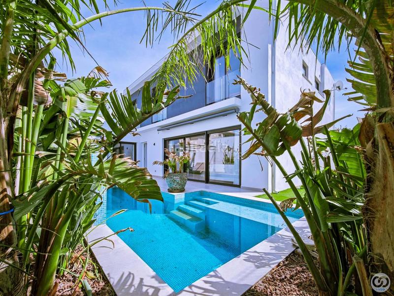 Foto 84f045ad-4c94-491f-b7d6-22c6cb3854e9. Casa adossada amb calefacció aparcament piscina a Empuriabrava