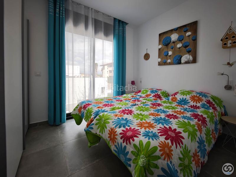 Foto b7e48ebc-0915-4d7a-b734-b0724fc9b8b8. Casa adossada amb calefacció aparcament piscina a Empuriabrava